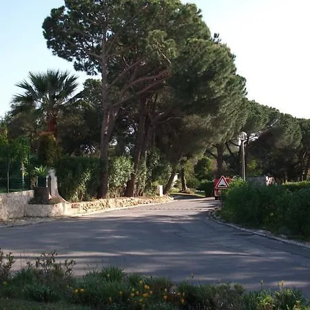 Holiday park Remodelada Villa Nos Jardins Da Balaia Albufeira