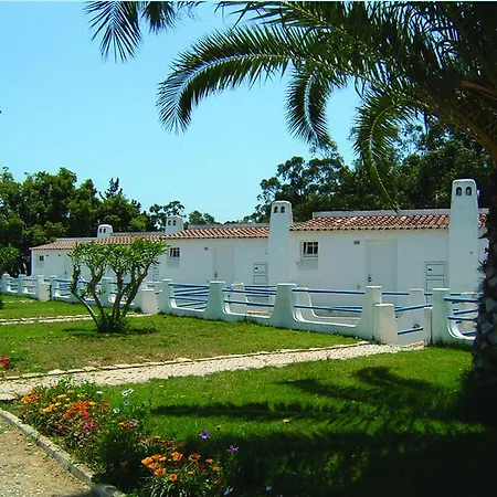 Remodelada Villa Nos Jardins Da Balaia